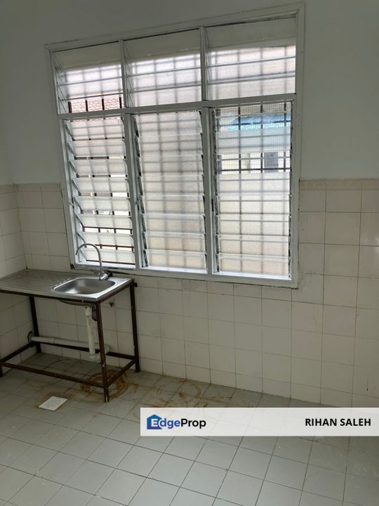 Taman Desaria, Nilai Rumah Teres Setingkat FREEHOLD untuk DiJUAL, Negeri Sembilan, Nilai