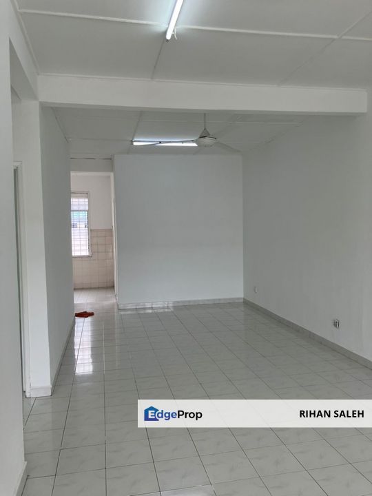 Taman Desaria, Nilai Rumah Teres Setingkat FREEHOLD untuk DiJUAL, Negeri Sembilan, Nilai