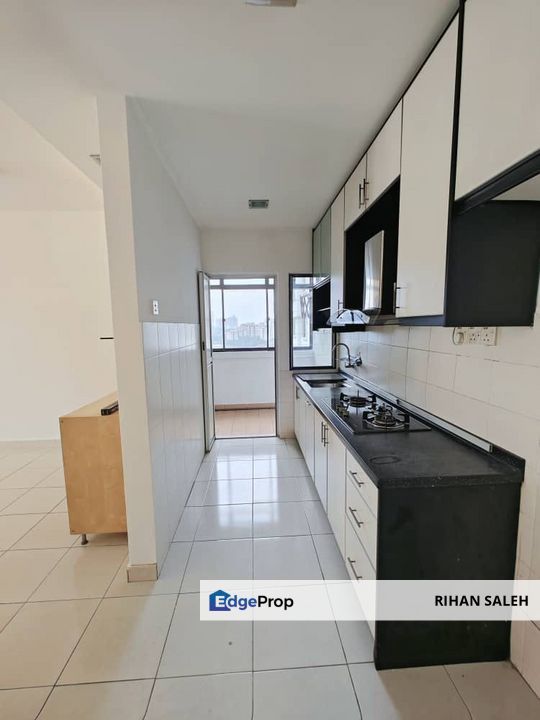 Pelangi Damansara, Kota Damansara Selangor   Sentral Residence FOR SALE, Selangor, Kota Damansara