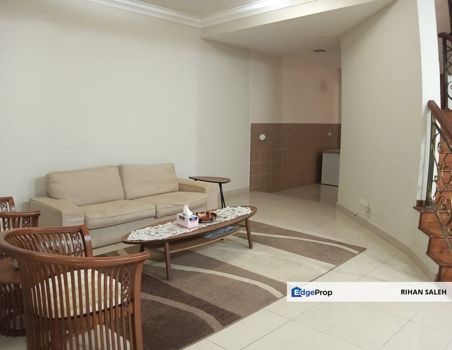 Kota Warisan, Sepang, Selangor: Freehold Semi-Detached Home with Large Land in FOR SALE, Selangor, Sepang