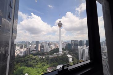 Pavilion Ceylon Hill