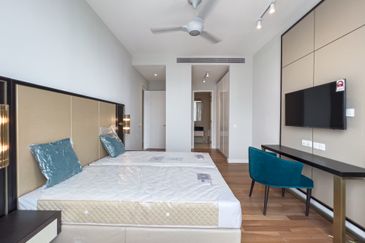 Pavilion Ceylon Hill