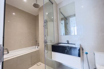 Pavilion Ceylon Hill