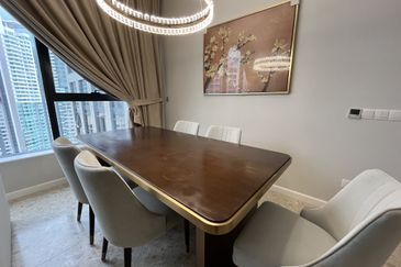 Pavilion Ceylon Hill