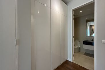 Pavilion Ceylon Hill