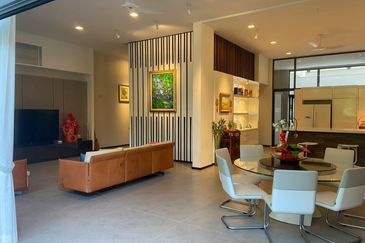 The Mansions @ Parkcity Heights