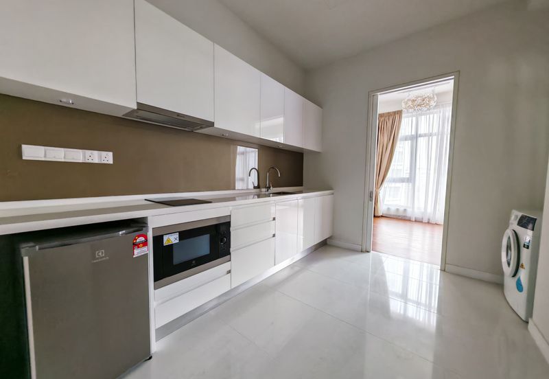 Mayfair Residences @ Pavilion Embassy