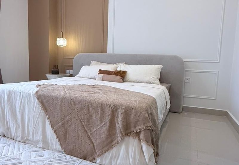 Luxury Home in U-Thant