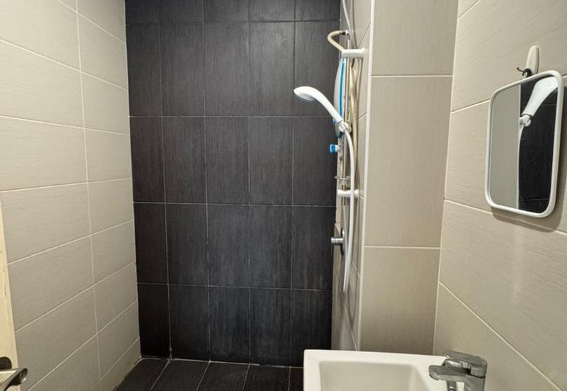 SetiaWalk R3 Solace Service Apartment