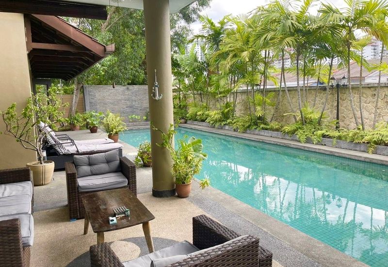 Changkat Kiara Surya