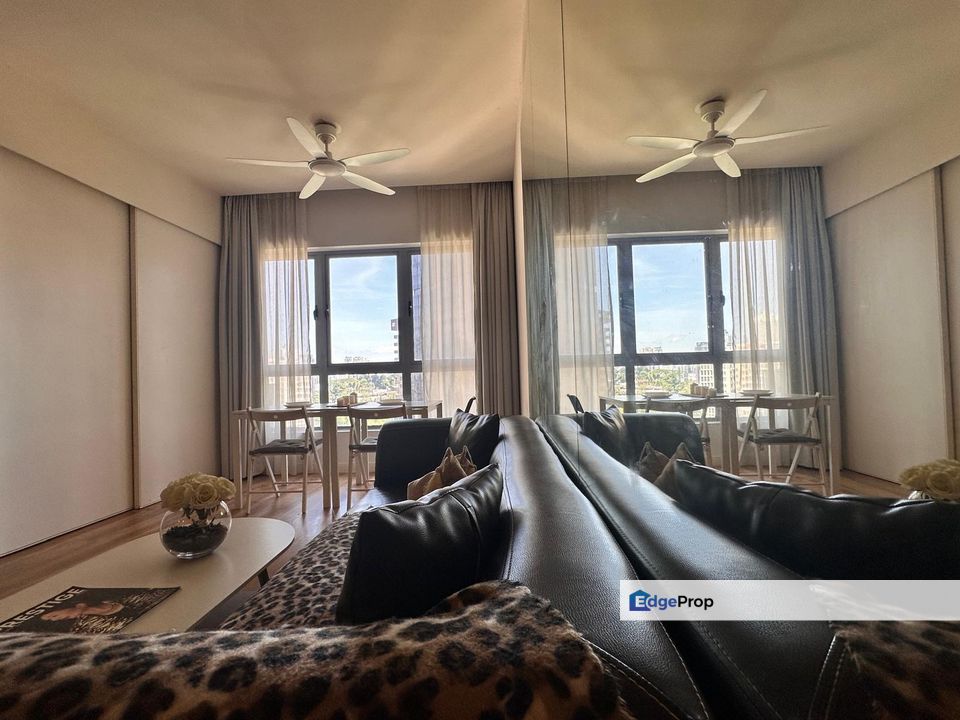 Modern High-Floor Living in Bukit Bintang 6 Ceylon, Kuala Lumpur, Bukit Bintang