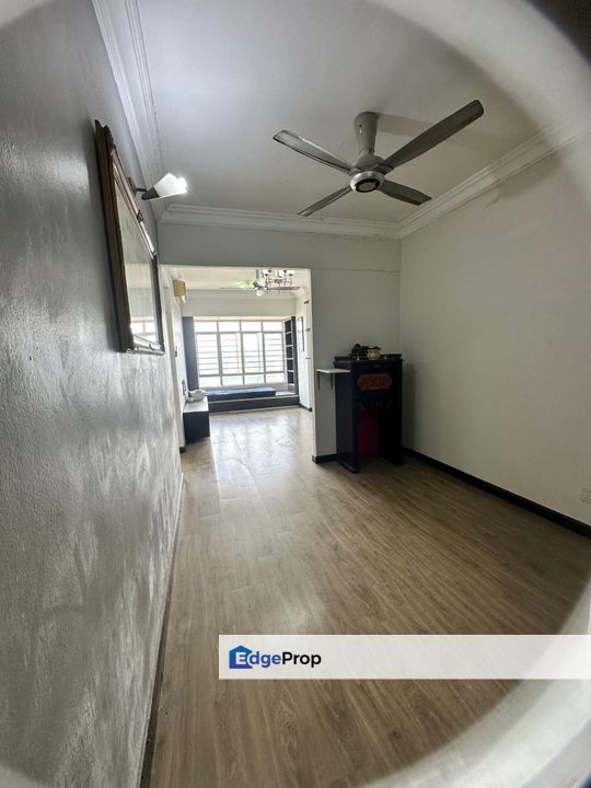 High Floor 3-Bedroom Suria Kip with KLCC View – Partial Furnished, Kuala Lumpur, Kepong