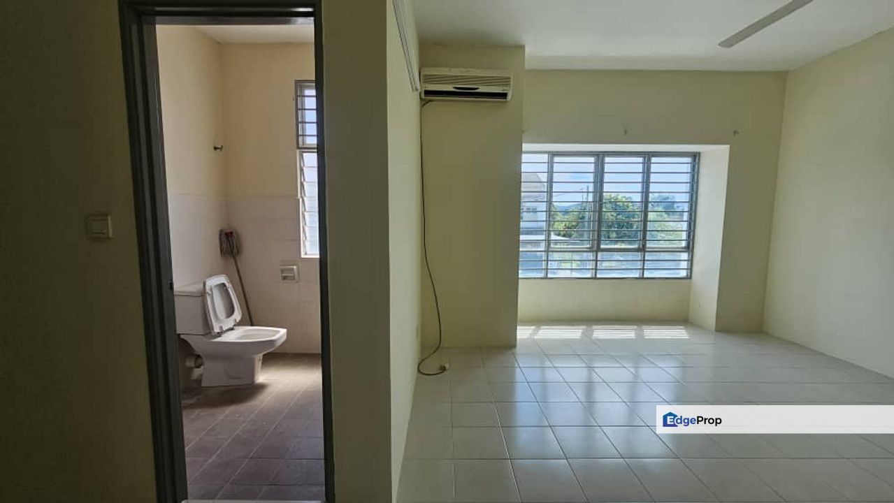 BELOW BANK VALUE 2 Sty Aquila Alam Sutera Puncak Alam Near Eco world, Selangor, Bandar Puncak Alam