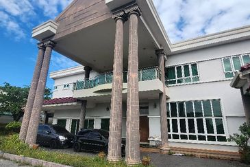 Double Storey Bungalow Bukit Kuda Klang 
