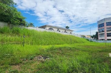 Double Storey Bungalow Bukit Kuda Klang 