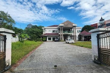 Double Storey Bungalow Bukit Kuda Klang 