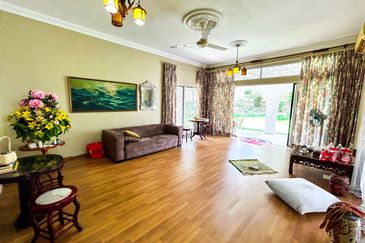 Seksyen 11, Shah Alam