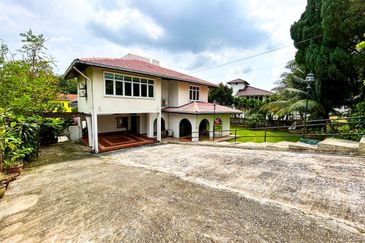 Seksyen 11, Shah Alam