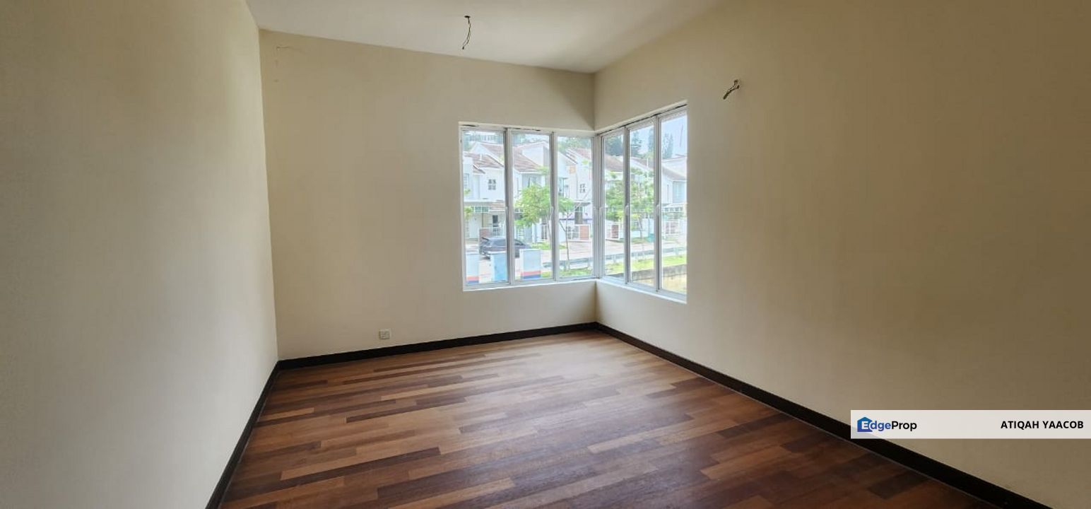 D'Kayangan (Alena) Seksyen 13 Shah Alam Semi-D Double Storey, Selangor, Shah Alam