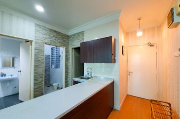 Vista Alam Serviced Apartment