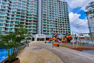 Vista Alam Serviced Apartment