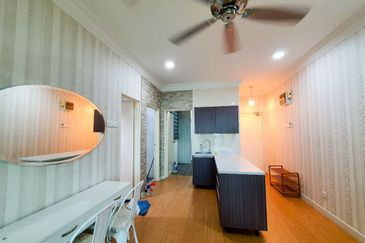 Vista Alam Serviced Apartment