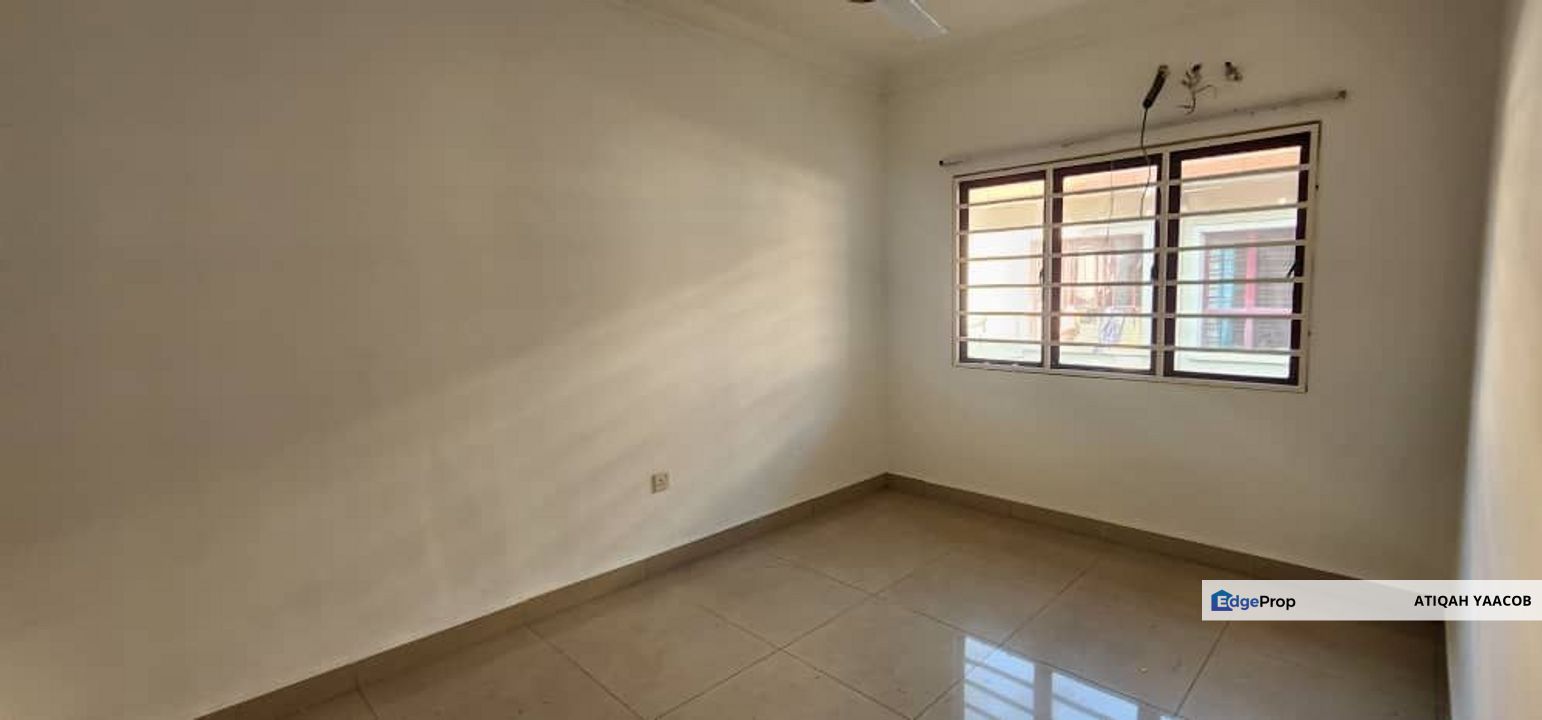 D'Kayangan Seksyen 13 Shah Alam Double Storey (Amanda) Superlink , Selangor, Shah Alam