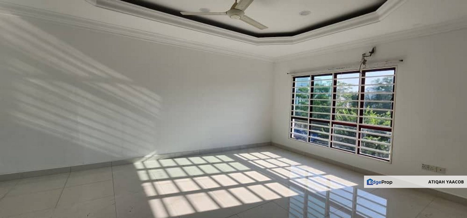 D'Kayangan Seksyen 13 Shah Alam Double Storey (Amanda) Superlink , Selangor, Shah Alam