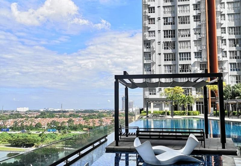 Adria Residence @ Gravit8