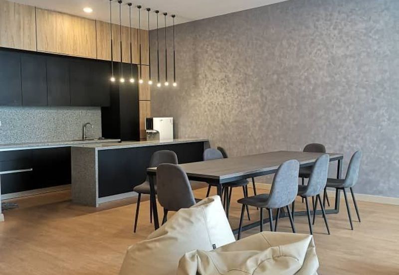 Adria Residence @ Gravit8