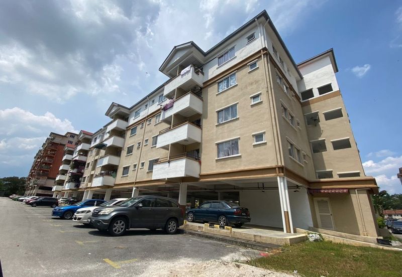 Golden Villa Apartment