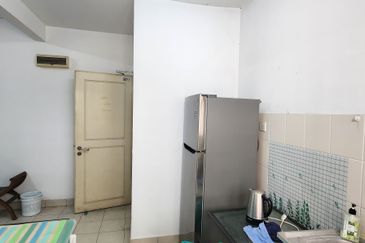 Akasia Apartment ( Setia Alam )