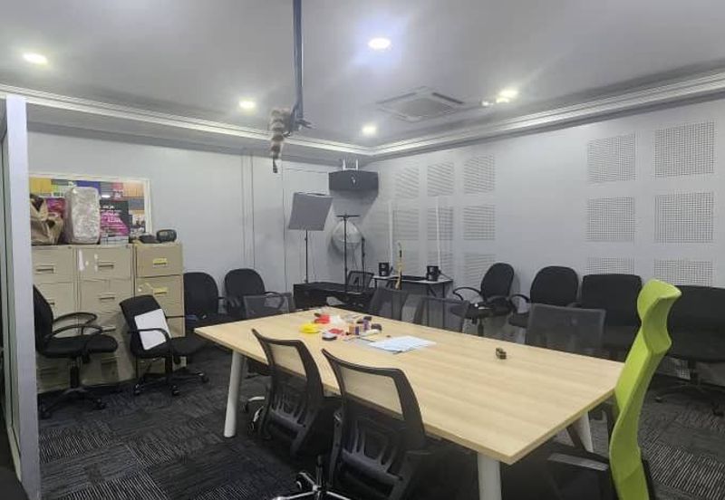 Worldwide Business Park