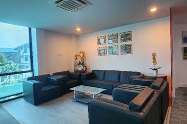 Bukit Jelutong Industrial Park