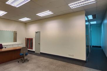 Bukit Jelutong Industrial Park