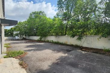 Bukit Jelutong Industrial Park