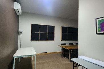 Bukit Jelutong Industrial Park