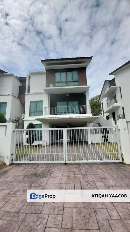 Seremban 2 (S2) Height 2 1/2 Storey Semi D House, Negeri Sembilan, Seremban