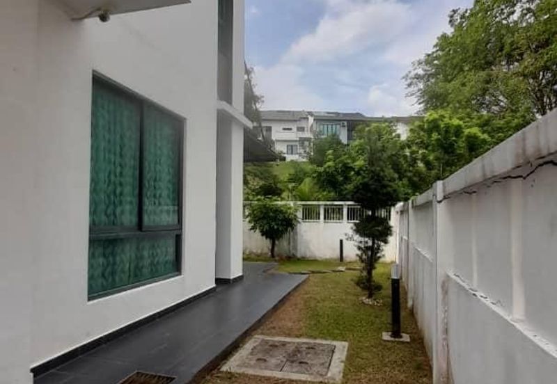 SEREMBAN 2 HEIGHT (LABU)