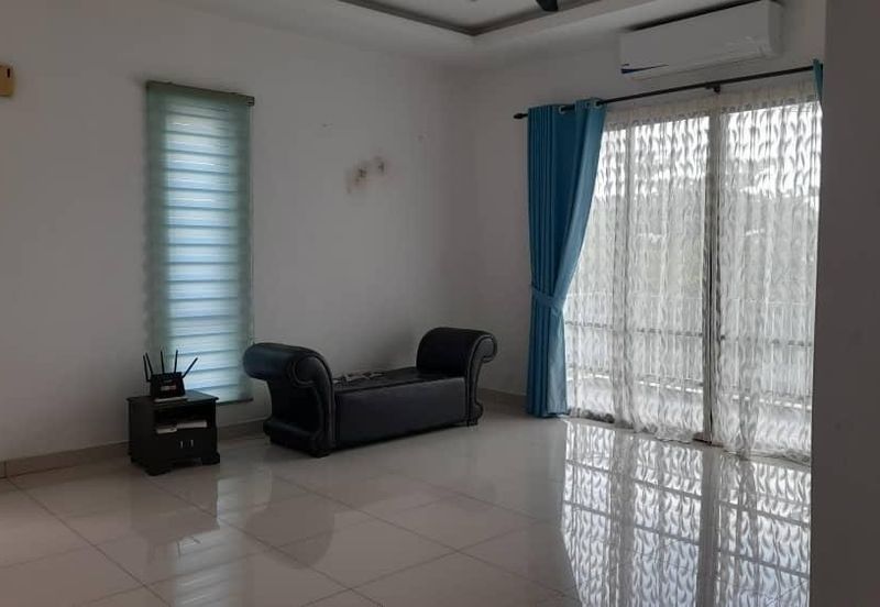 SEREMBAN 2 HEIGHT (LABU)