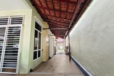 Seksyen 4, Shah Alam