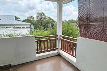 Seksyen 4, Shah Alam