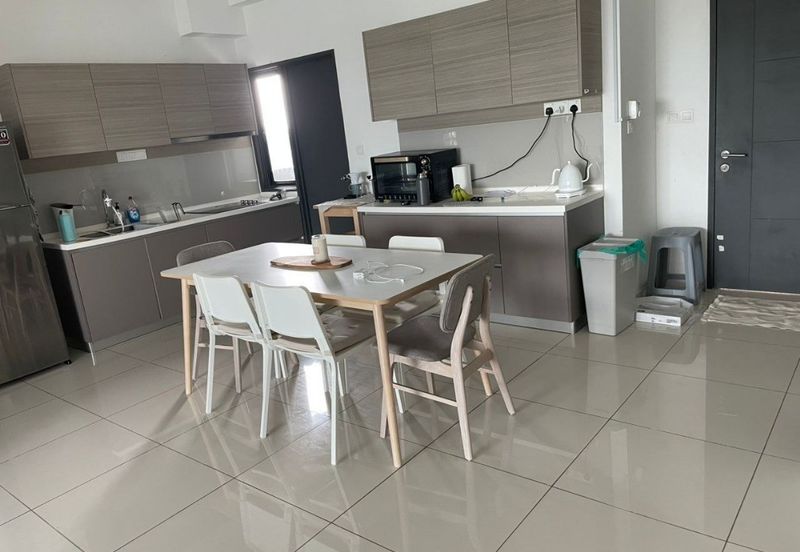 Emira Residence @ Shah Alam