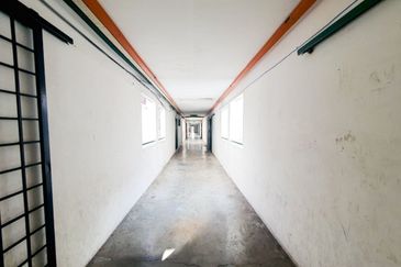 Pangsapuri Perdana, Seksyen 13