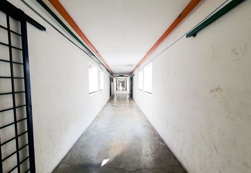 Pangsapuri Perdana, Seksyen 13