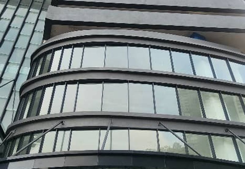 8 Premier @ i-City Finance Avenue