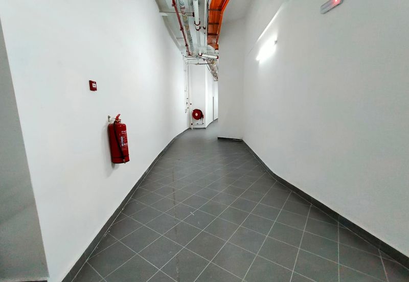 8 Premier @ i-City Finance Avenue