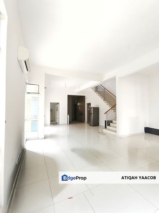 Greenhill Residence U10, Shah Alam Double Storey Semi-D For Rent, Selangor, Shah Alam