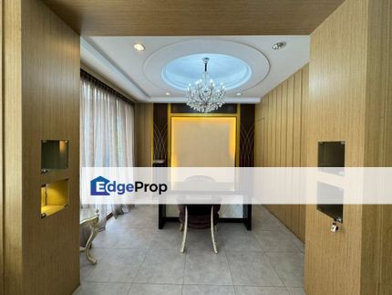 🏢 For Rent – Fully Luxury Renovated Office @ Setiawalk, Puchong , Selangor, Puchong