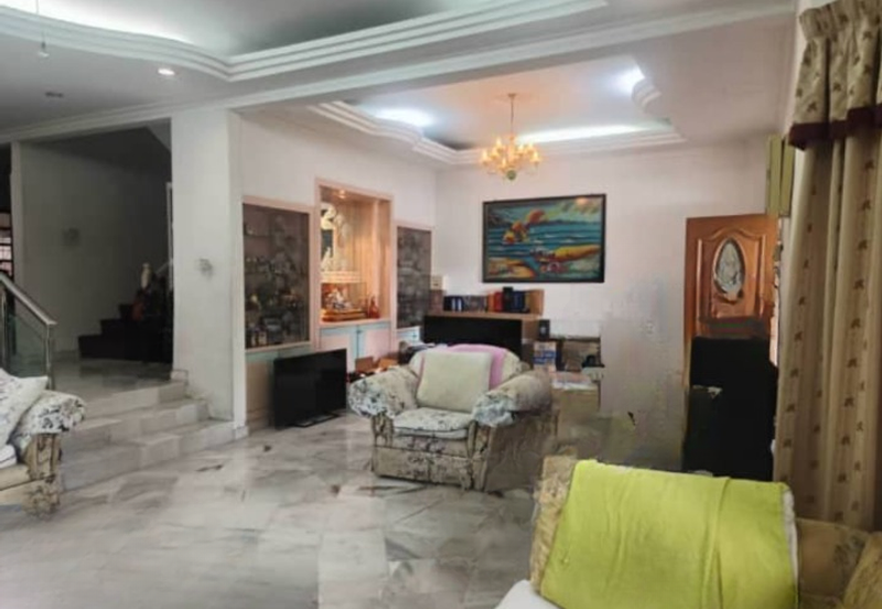 SL 8, Bandar Sungai Long